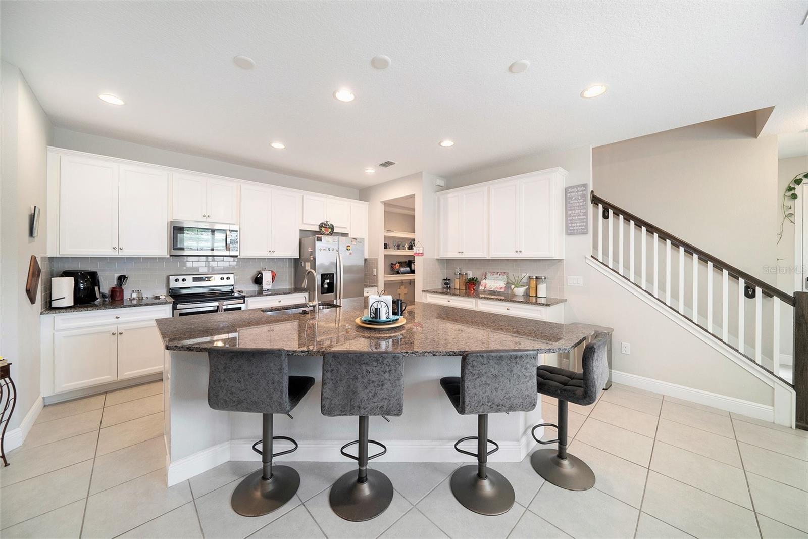 2101 SUNSET WIND LOOP, OLDSMAR, FL, 34677