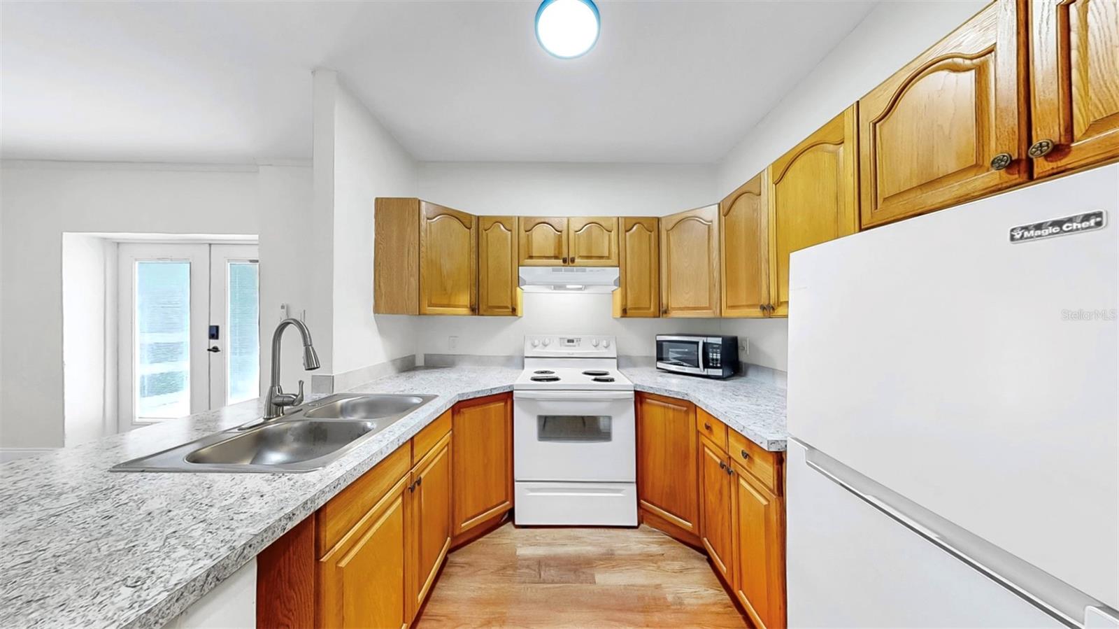 9650 STARLINE DR, DADE CITY, FL, 33525