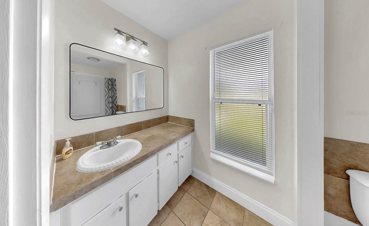 9650 STARLINE DR, DADE CITY, FL, 33525