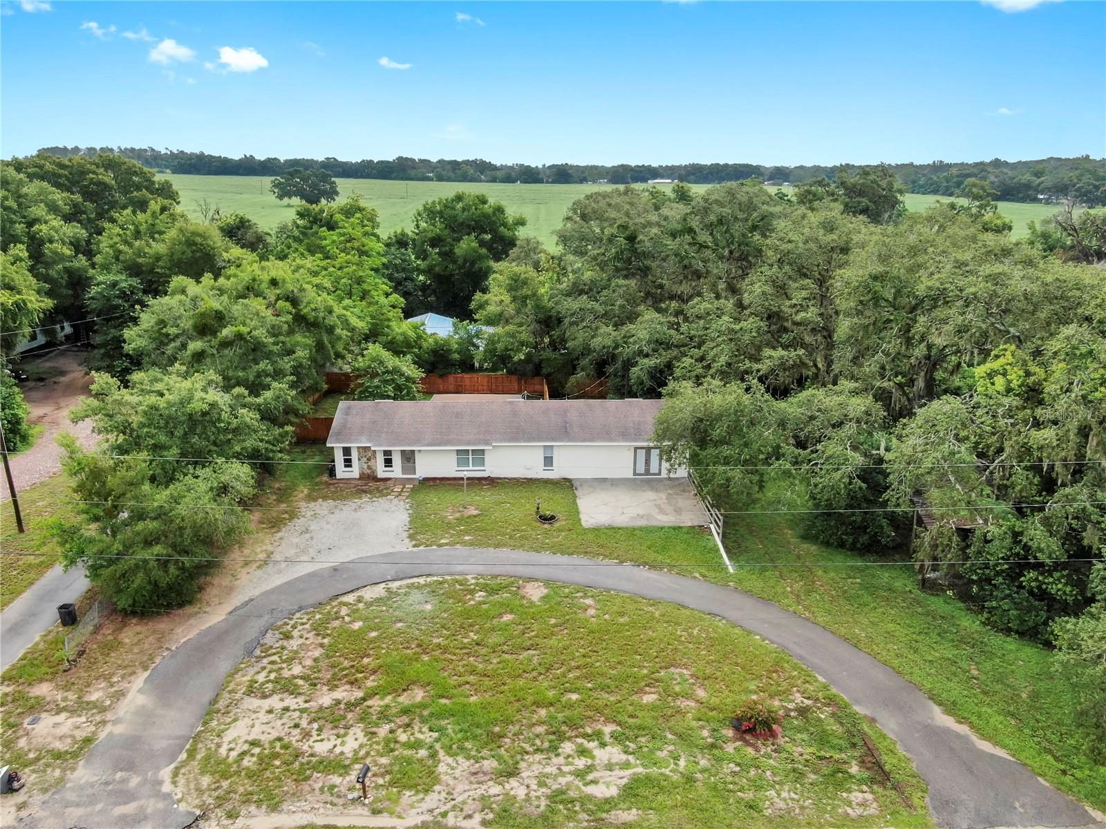 9650 STARLINE DR, DADE CITY, FL, 33525