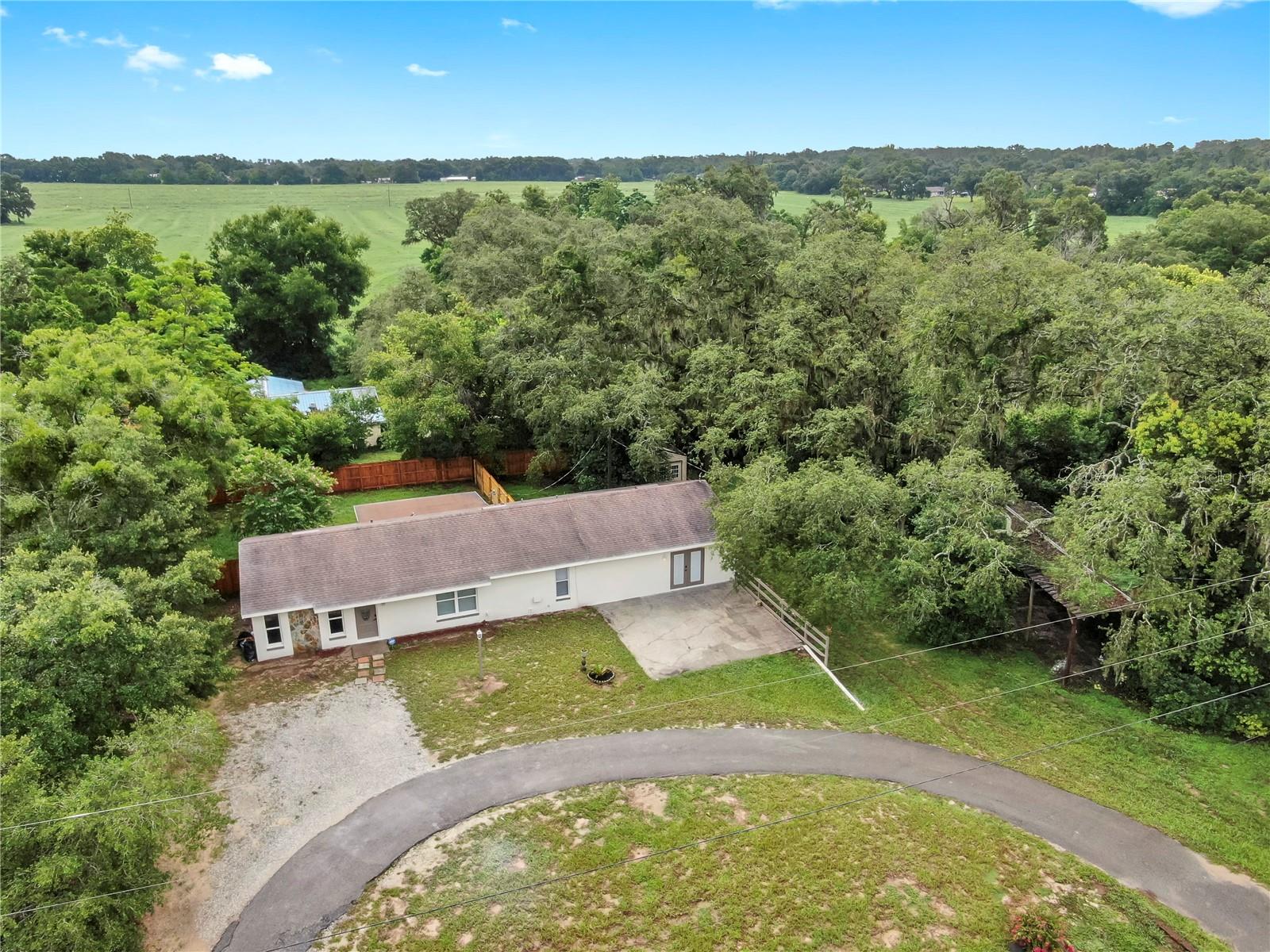 9650 STARLINE DR, DADE CITY, FL, 33525