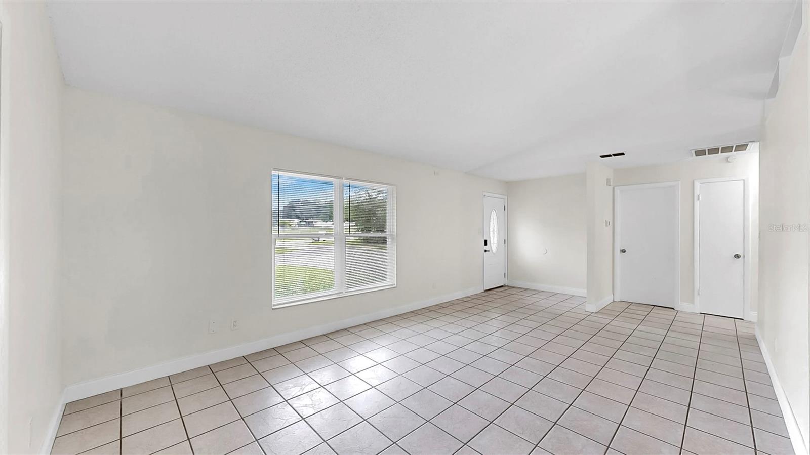 9650 STARLINE DR, DADE CITY, FL, 33525