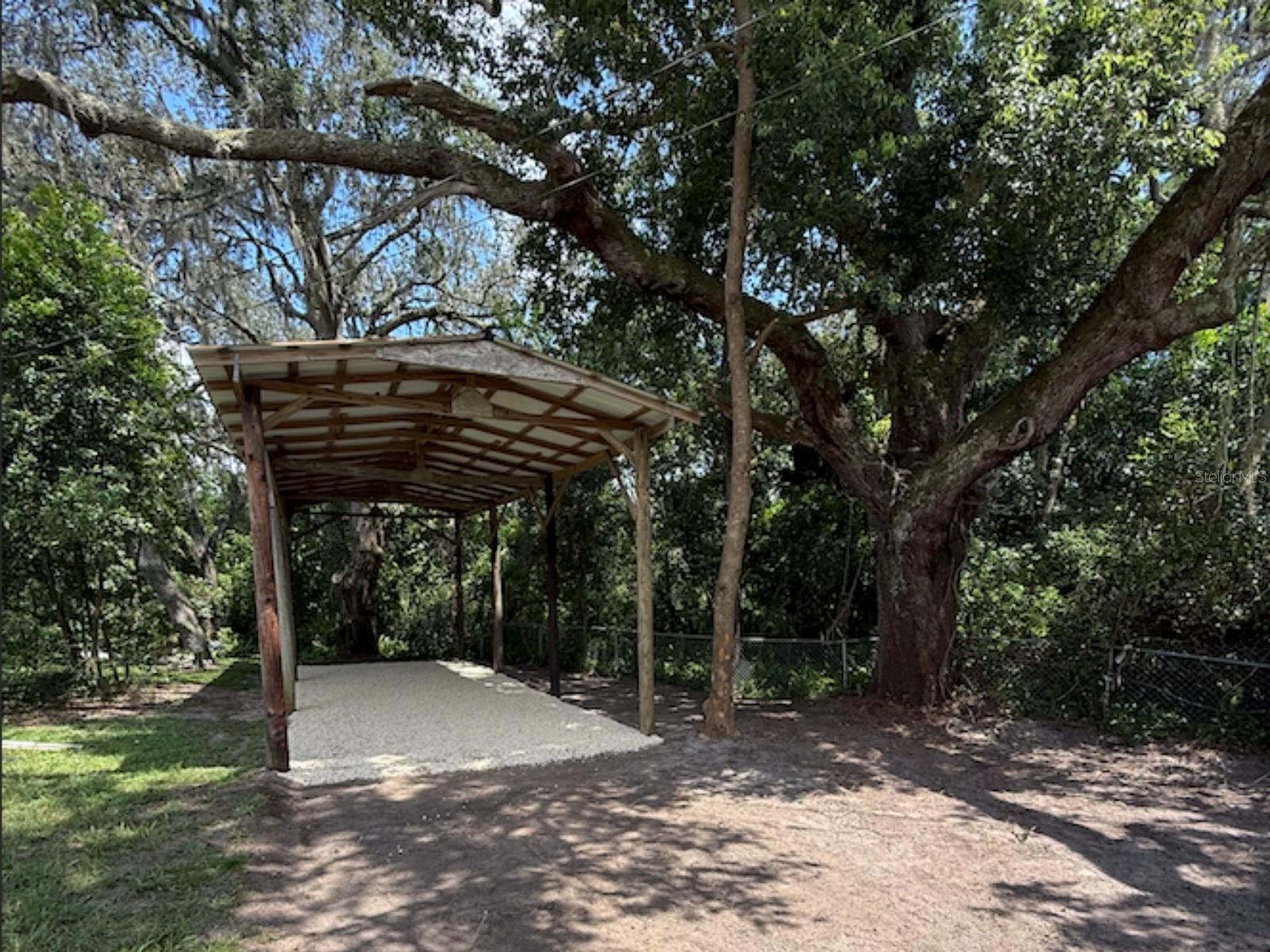 9650 STARLINE DR, DADE CITY, FL, 33525