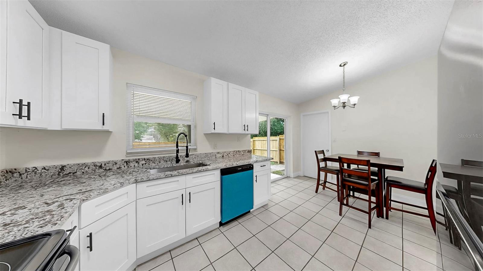 9650 STARLINE DR, DADE CITY, FL, 33525