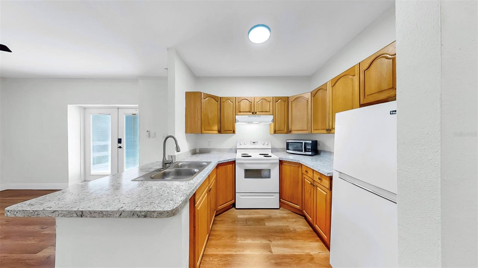 9650 STARLINE DR, DADE CITY, FL, 33525