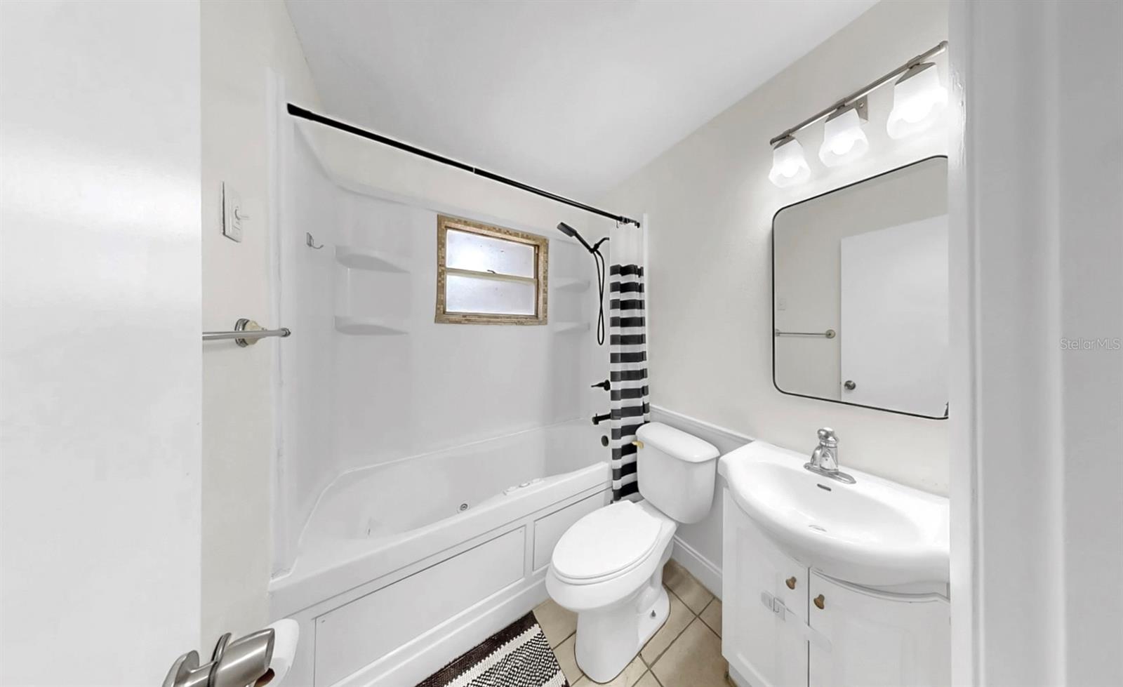 9650 STARLINE DR, DADE CITY, FL, 33525