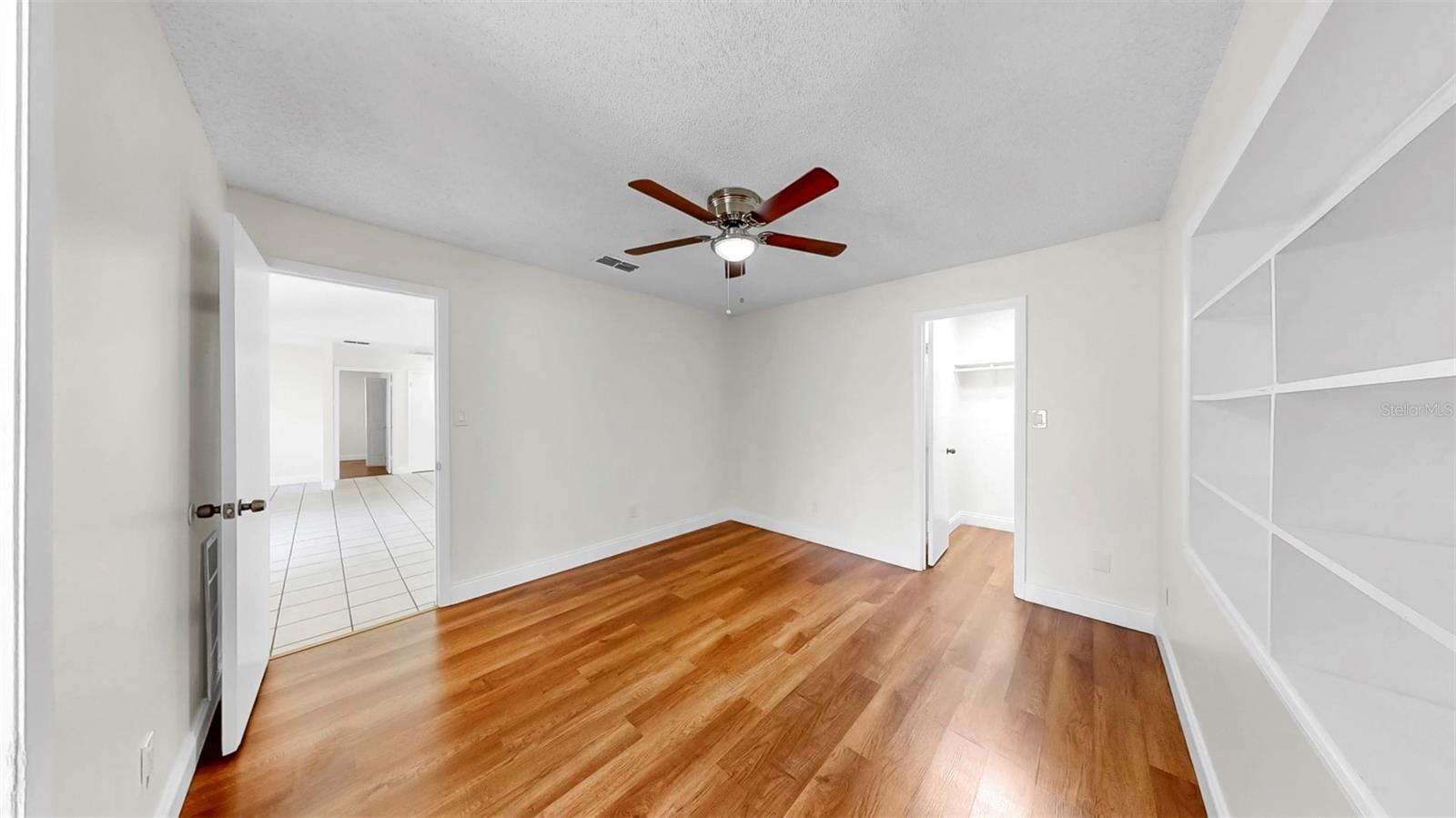 9650 STARLINE DR, DADE CITY, FL, 33525