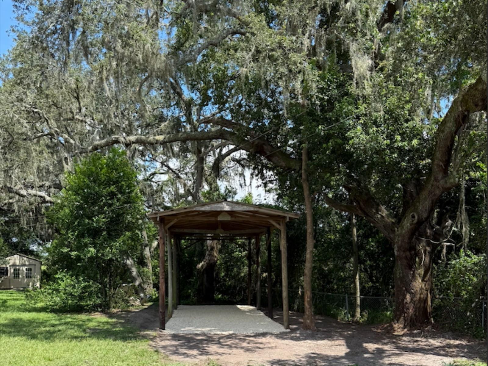 9650 STARLINE DR, DADE CITY, FL, 33525