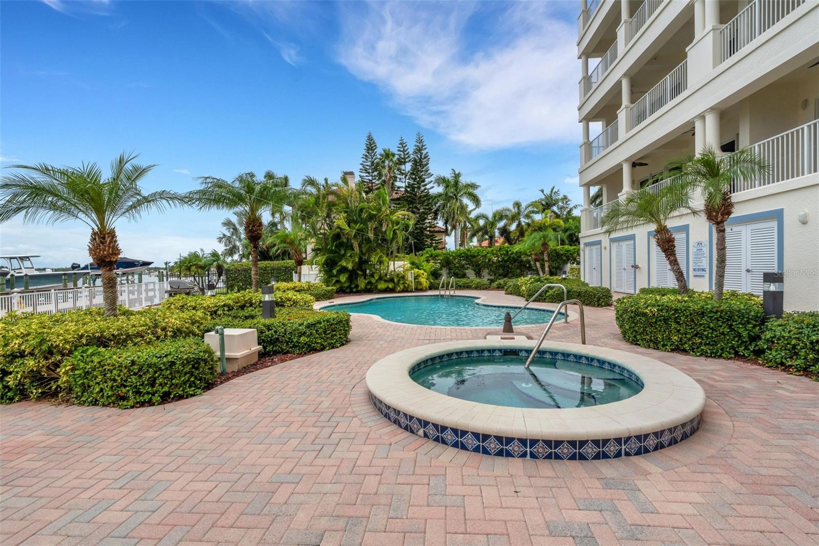 17745 GULF BLVD #604, REDINGTON SHORES, FL, 33708