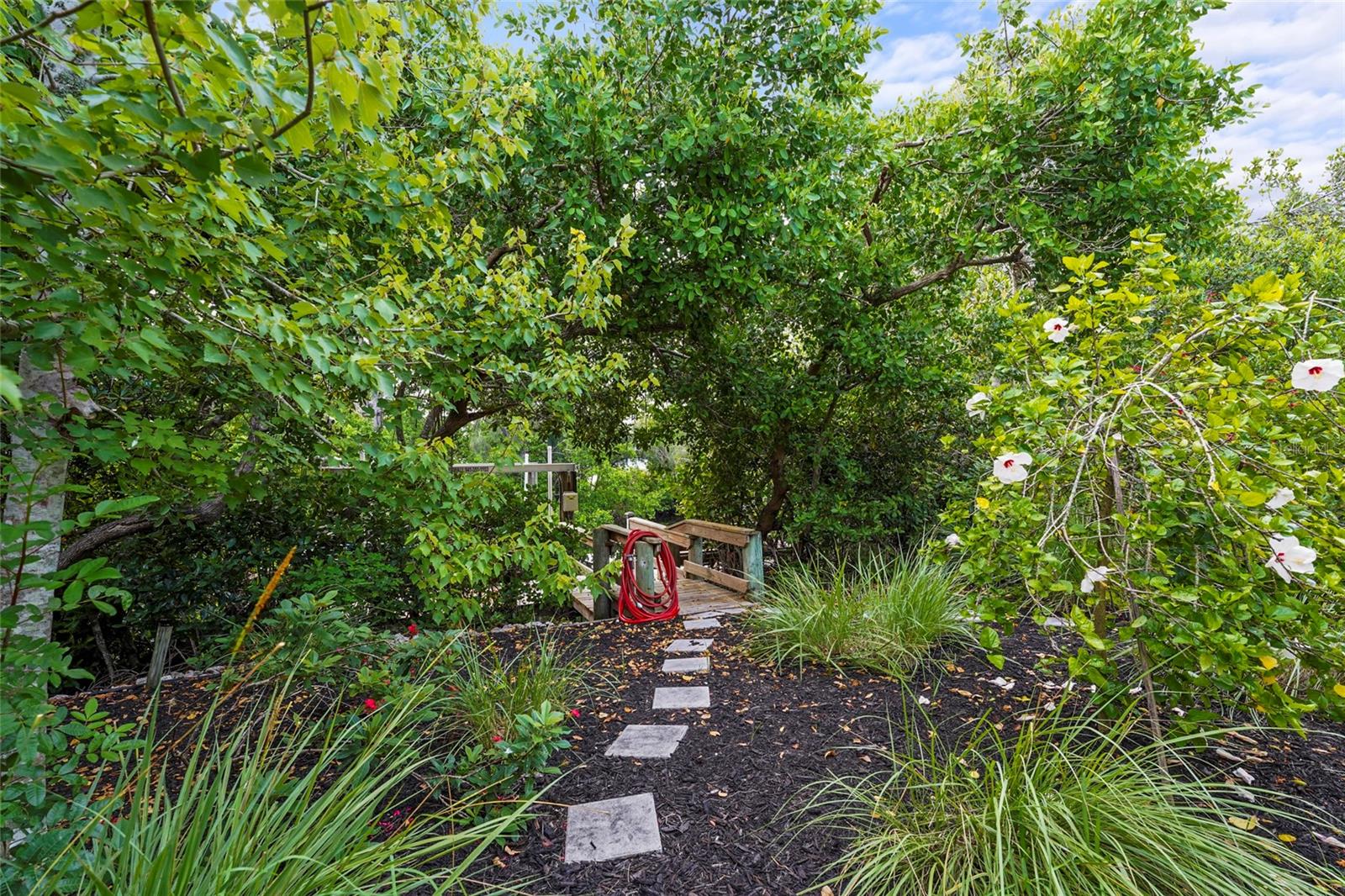 18050 WOODEN SKIFF CT, NOKOMIS, FL, 34275