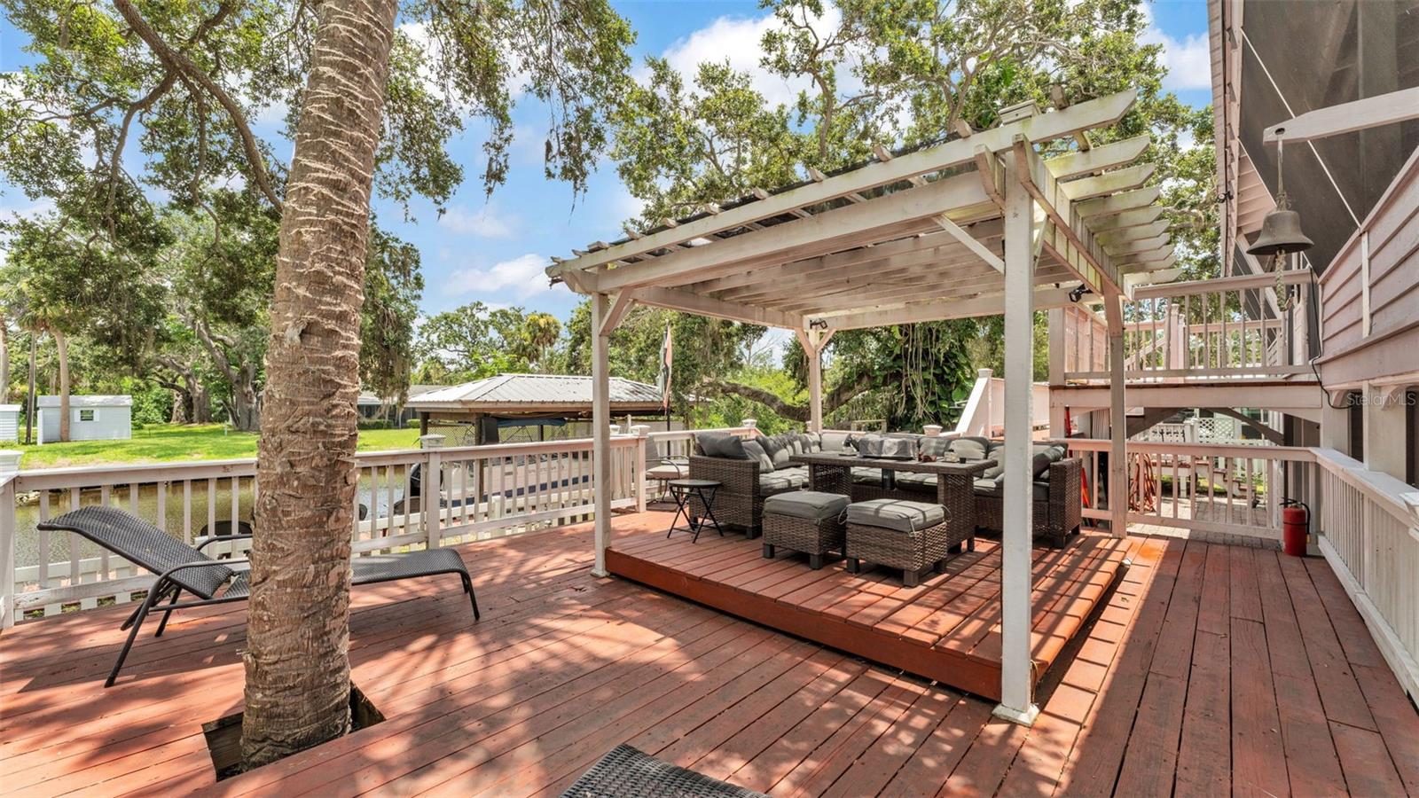 9934 PENINSULAR DR, GIBSONTON, FL, 33534