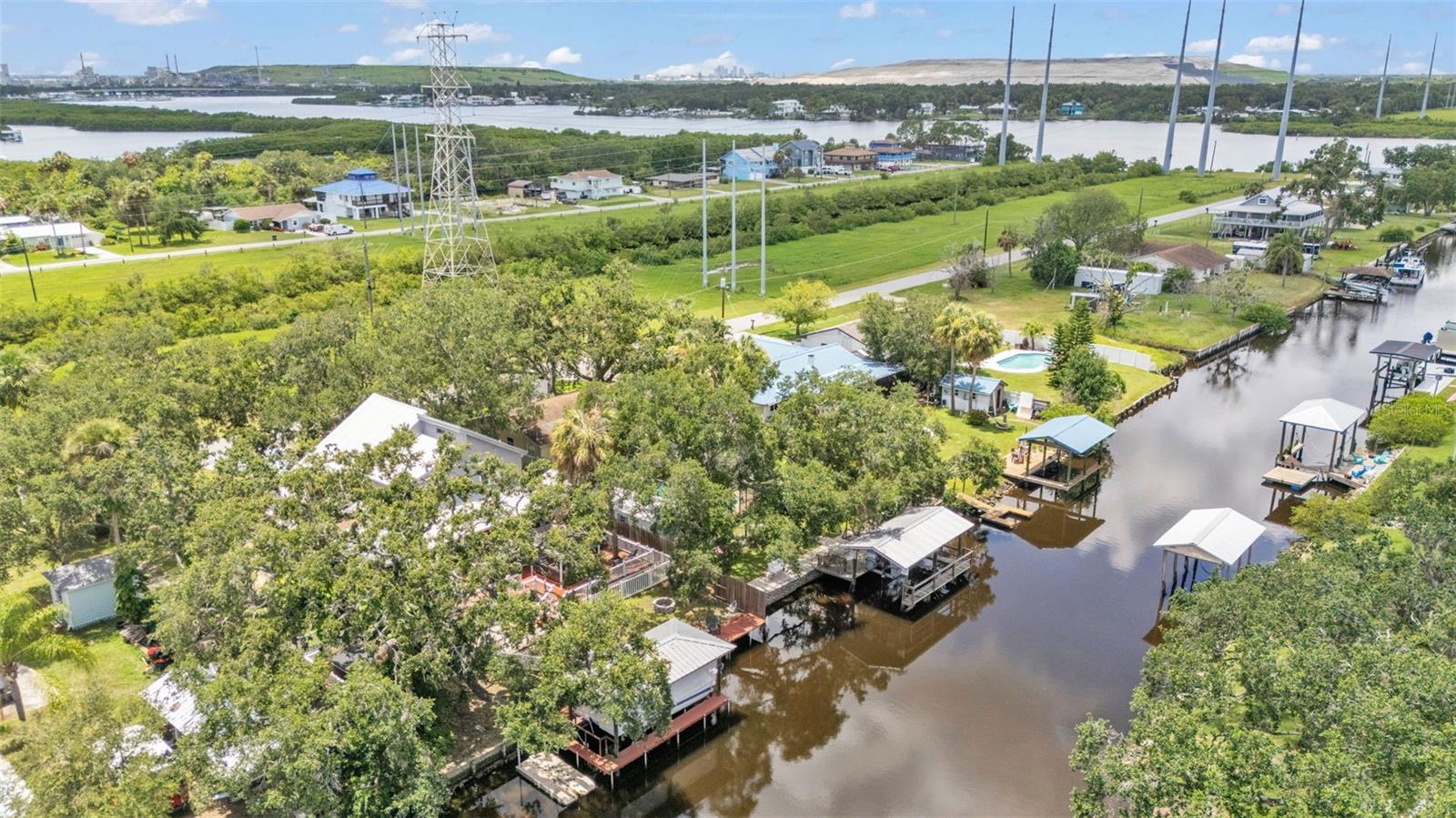 9934 PENINSULAR DR, GIBSONTON, FL, 33534