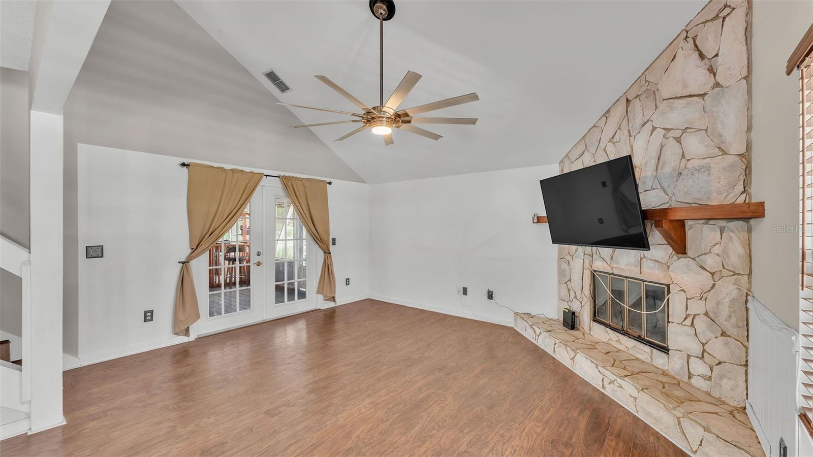 9934 PENINSULAR DR, GIBSONTON, FL, 33534