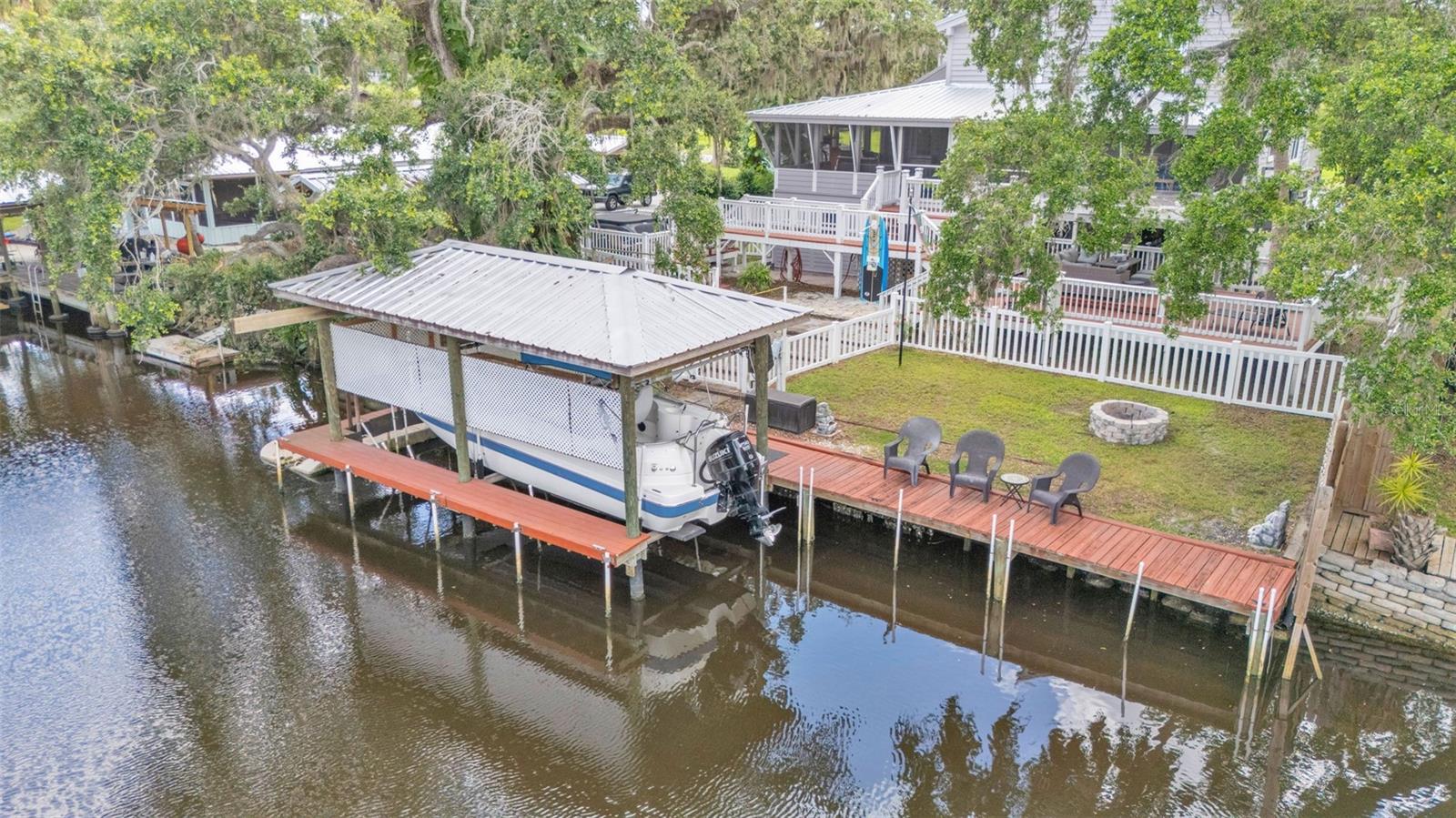 9934 PENINSULAR DR, GIBSONTON, FL, 33534