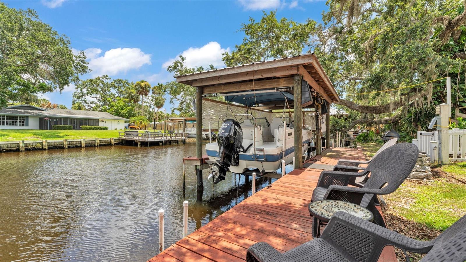 9934 PENINSULAR DR, GIBSONTON, FL, 33534