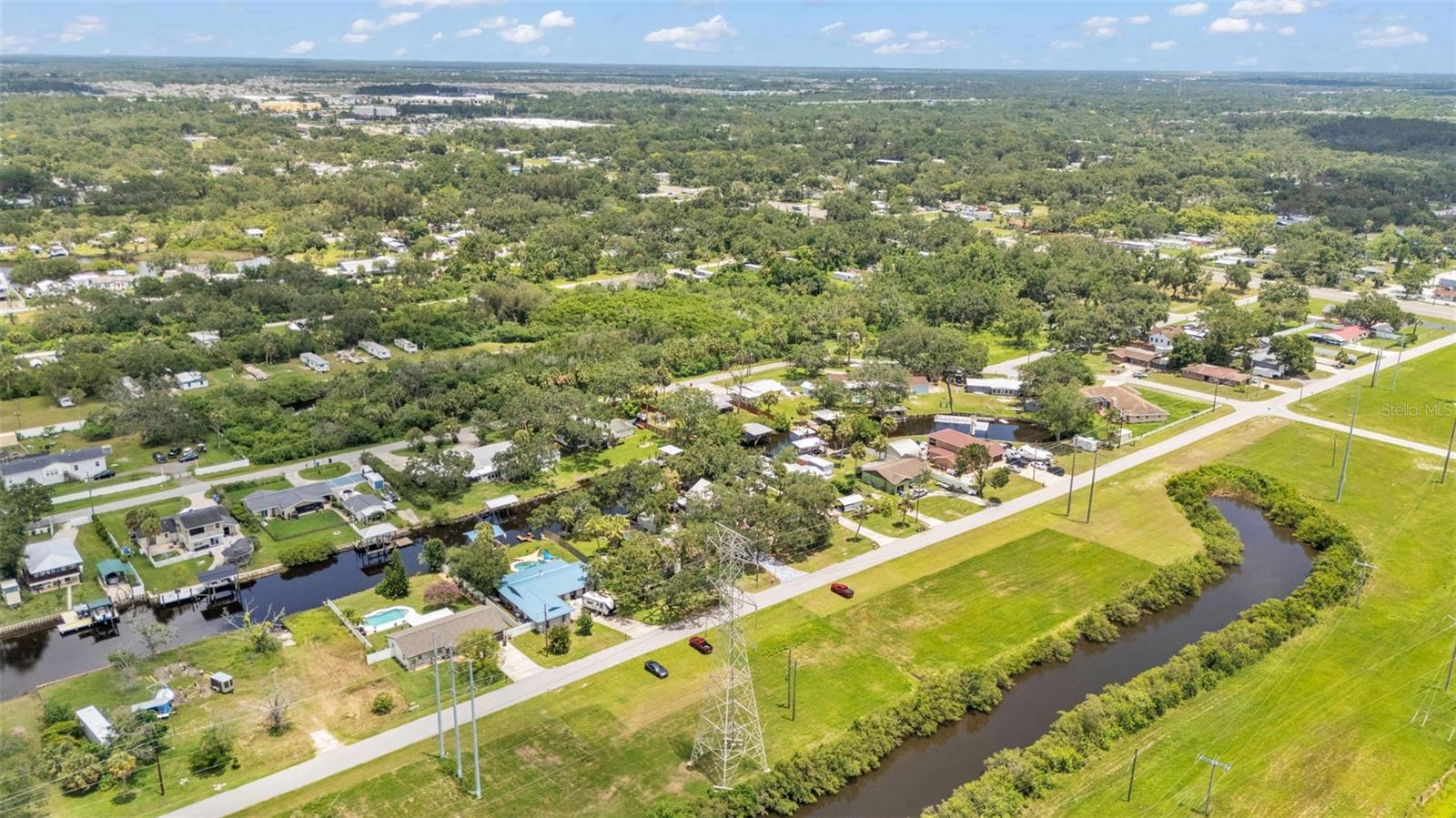 9934 PENINSULAR DR, GIBSONTON, FL, 33534