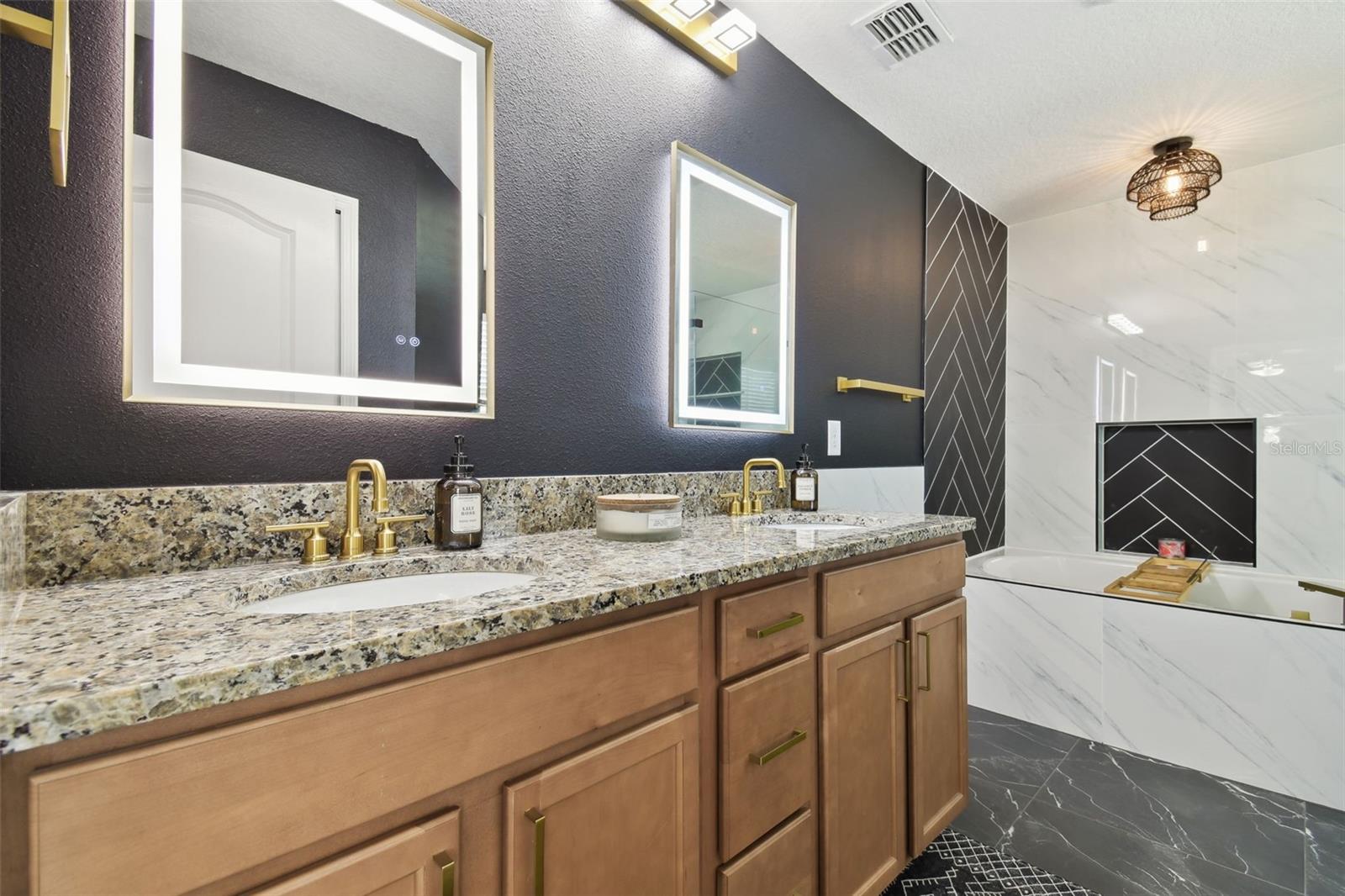 14123 POKE RIDGE DR, RIVERVIEW, FL, 33579