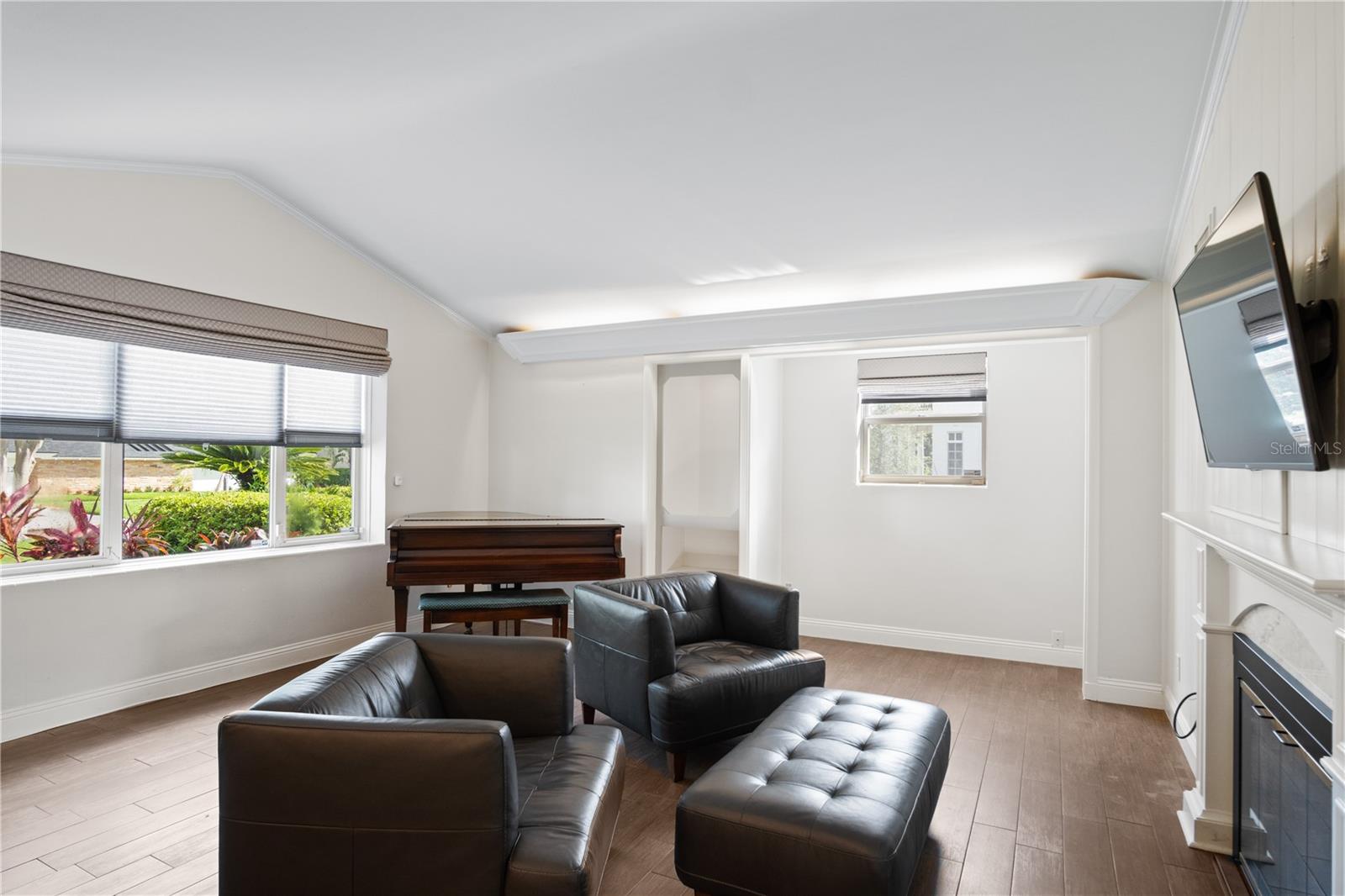 1228 SPRING LAKE DR, ORLANDO, FL, 32804