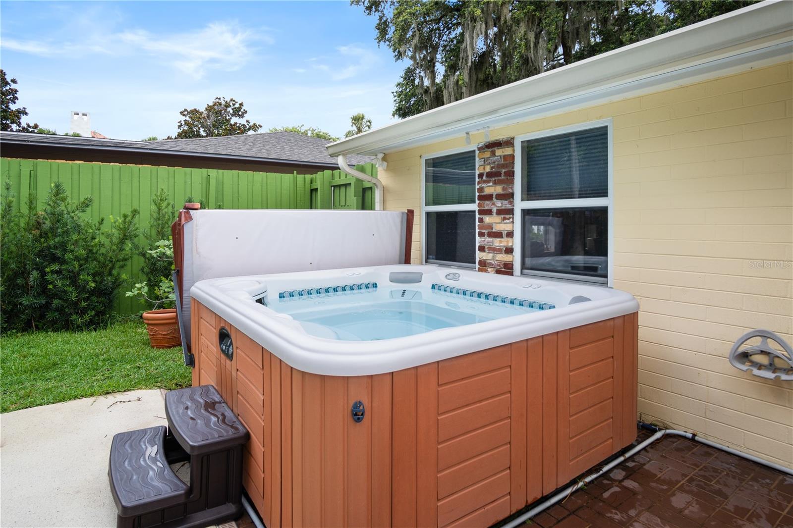 1228 SPRING LAKE DR, ORLANDO, FL, 32804