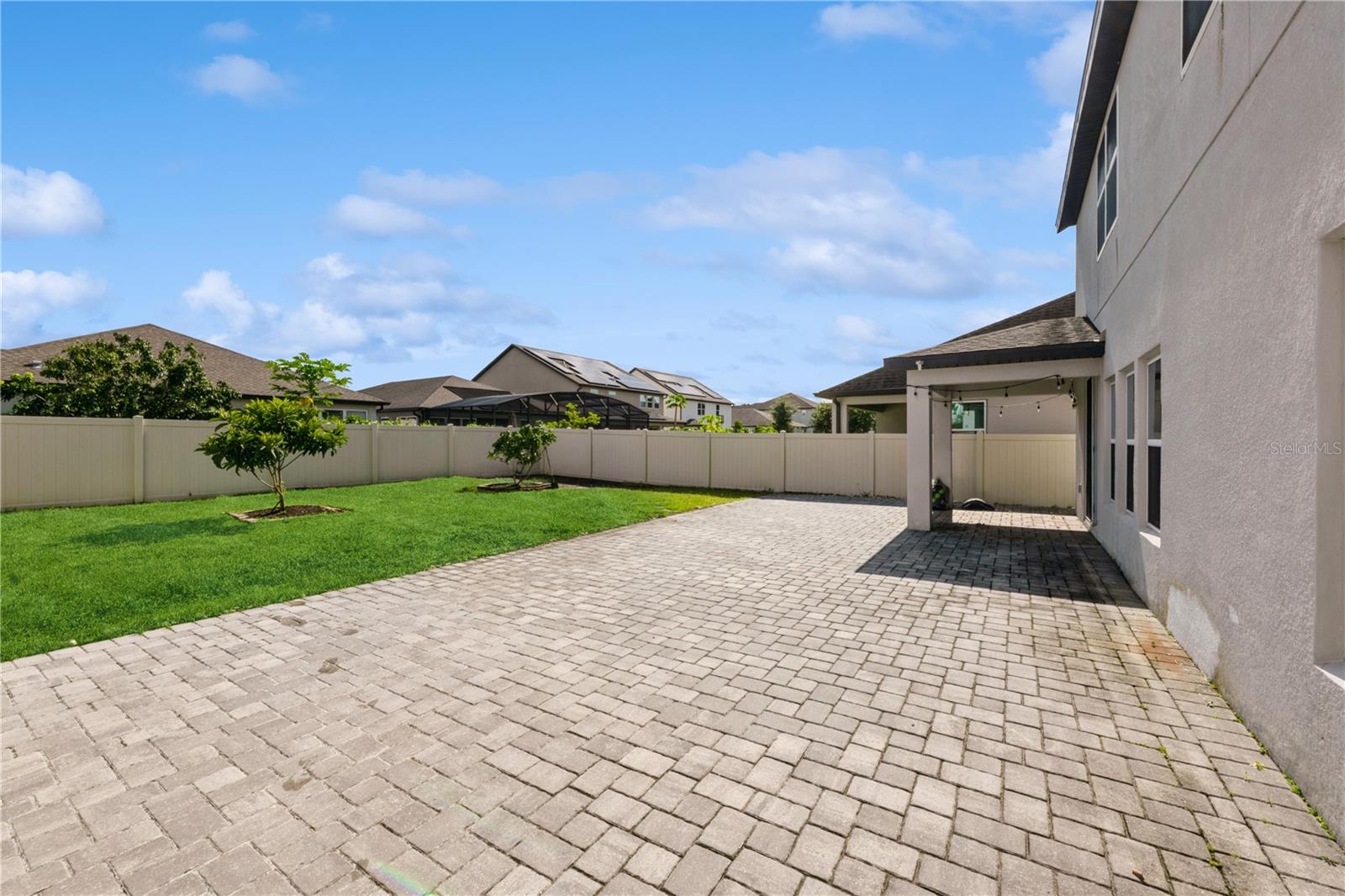 O6323915 Property Photo