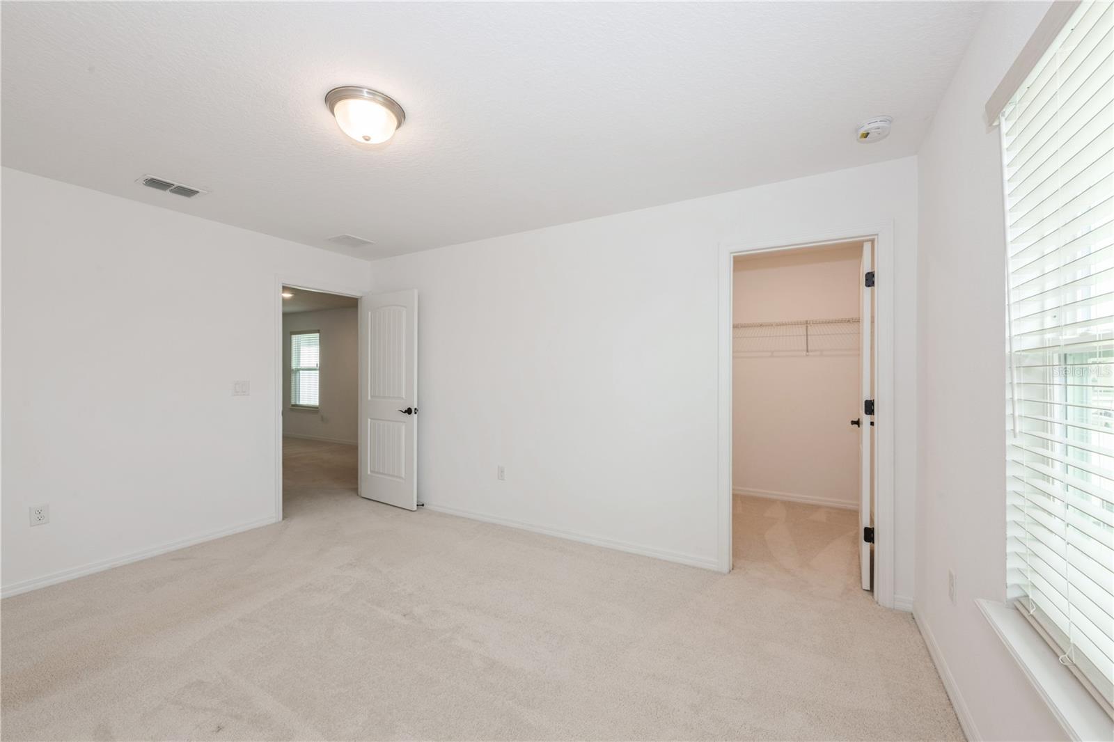 O6323915 Property Photo