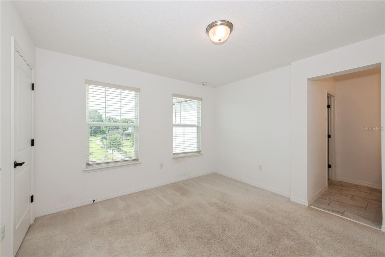 O6323915 Property Photo