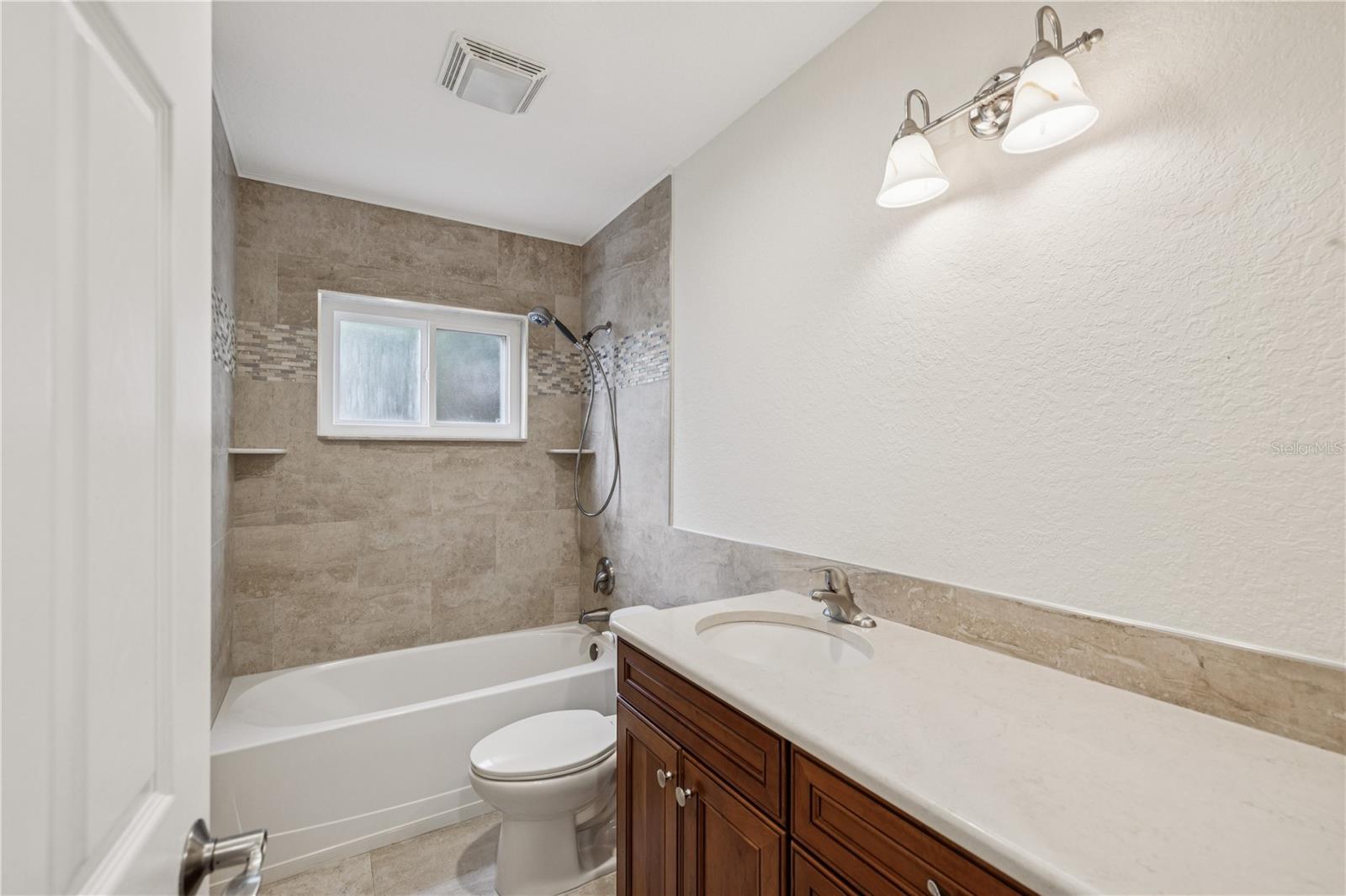 2827 OAK TREE LN, PALM HARBOR, FL, 34684