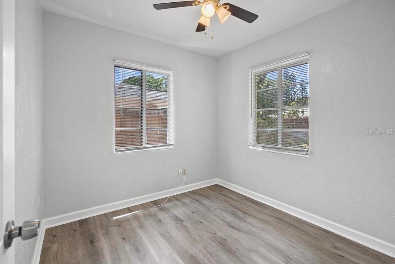 3915 IROQUOIS AVE, SARASOTA, FL, 34234