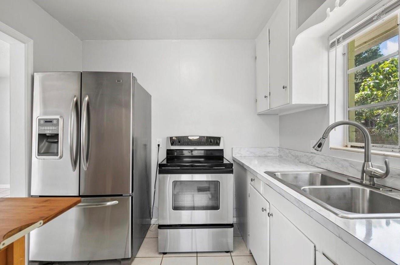 3915 IROQUOIS AVE, SARASOTA, FL, 34234