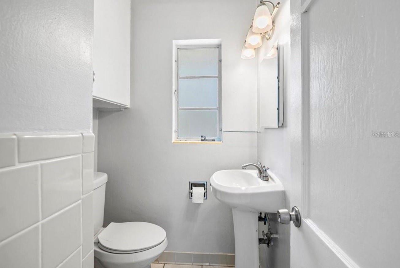 3915 IROQUOIS AVE, SARASOTA, FL, 34234