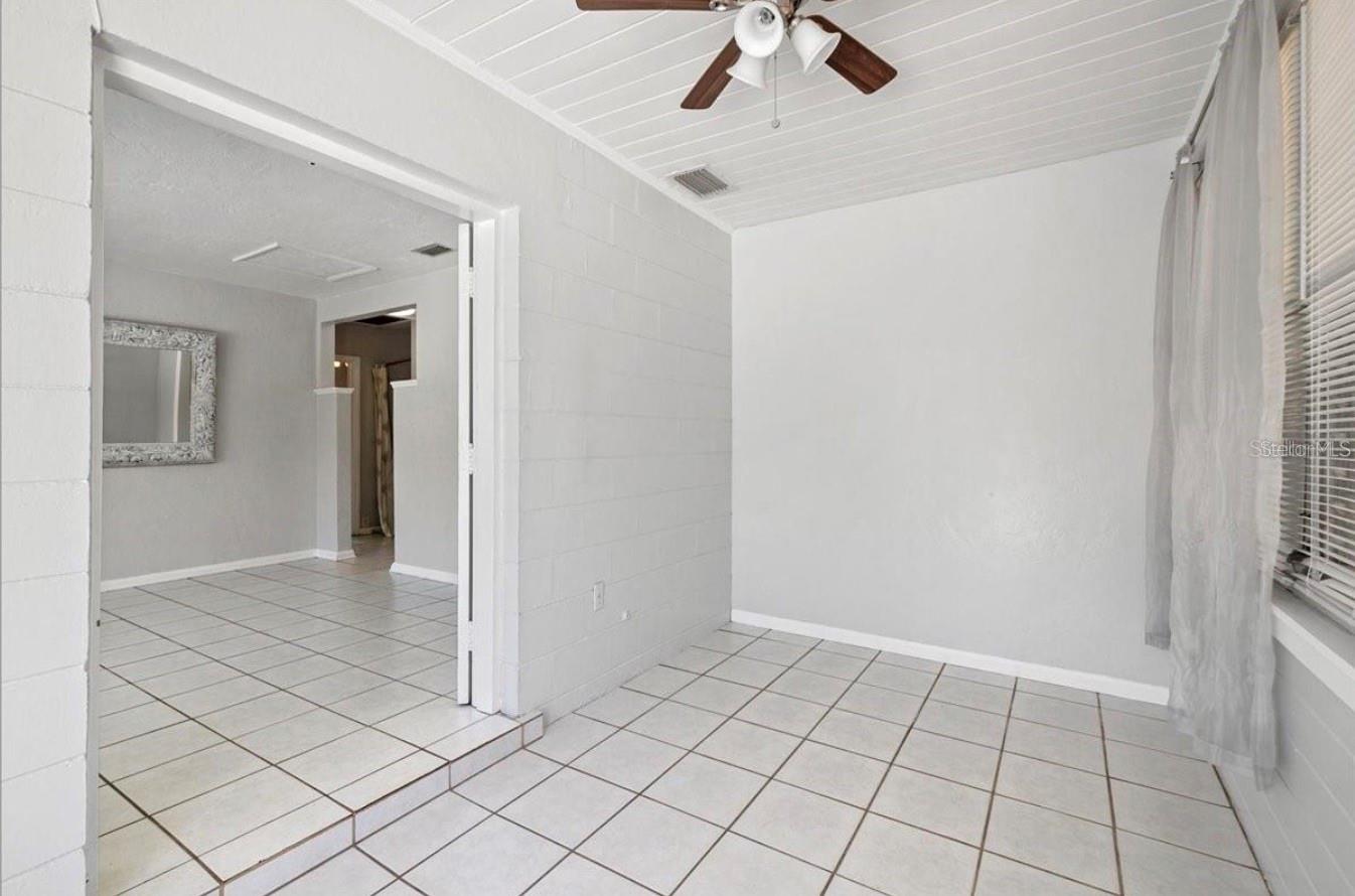 3915 IROQUOIS AVE, SARASOTA, FL, 34234