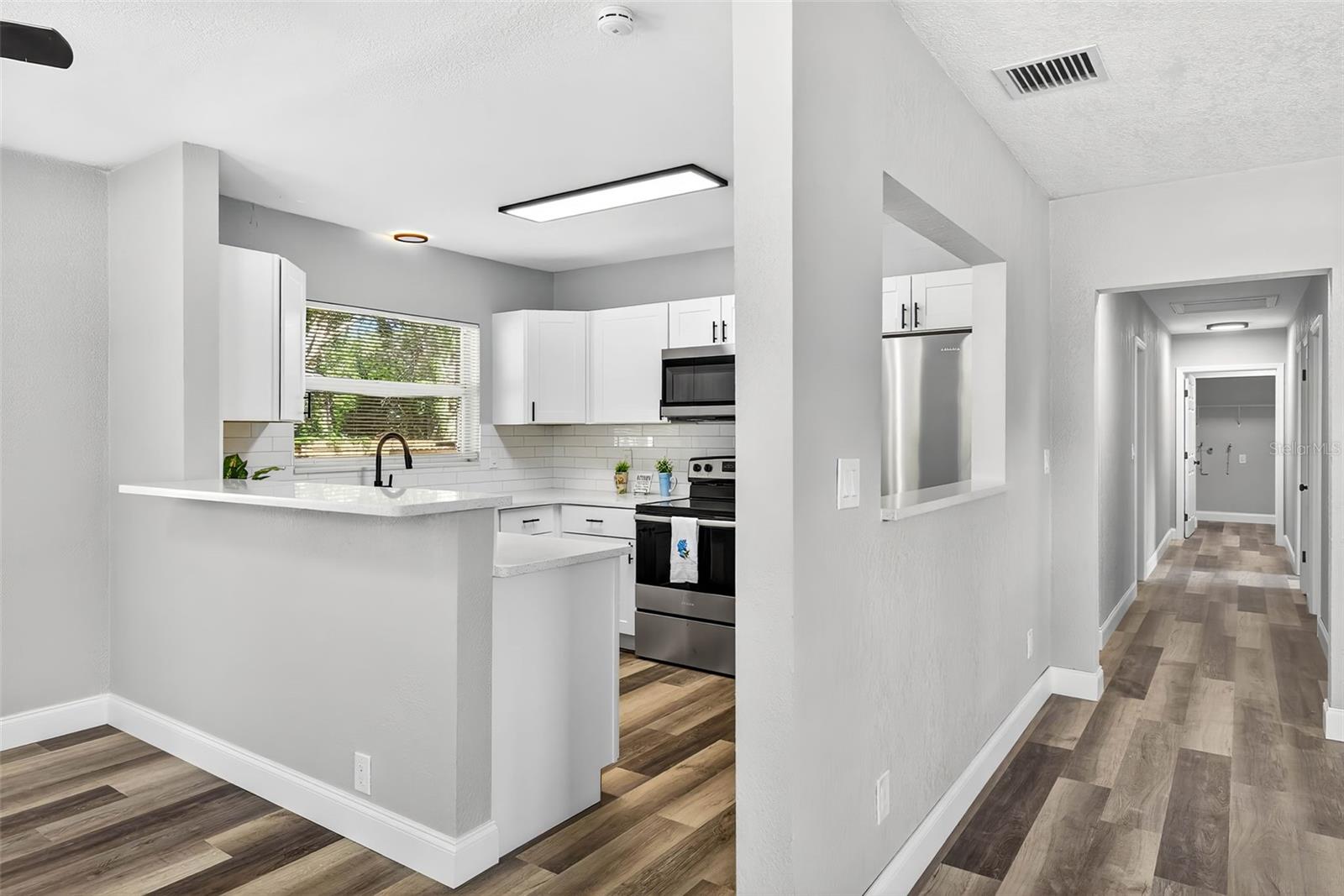 722 16TH AVE NW, LARGO, FL, 33770