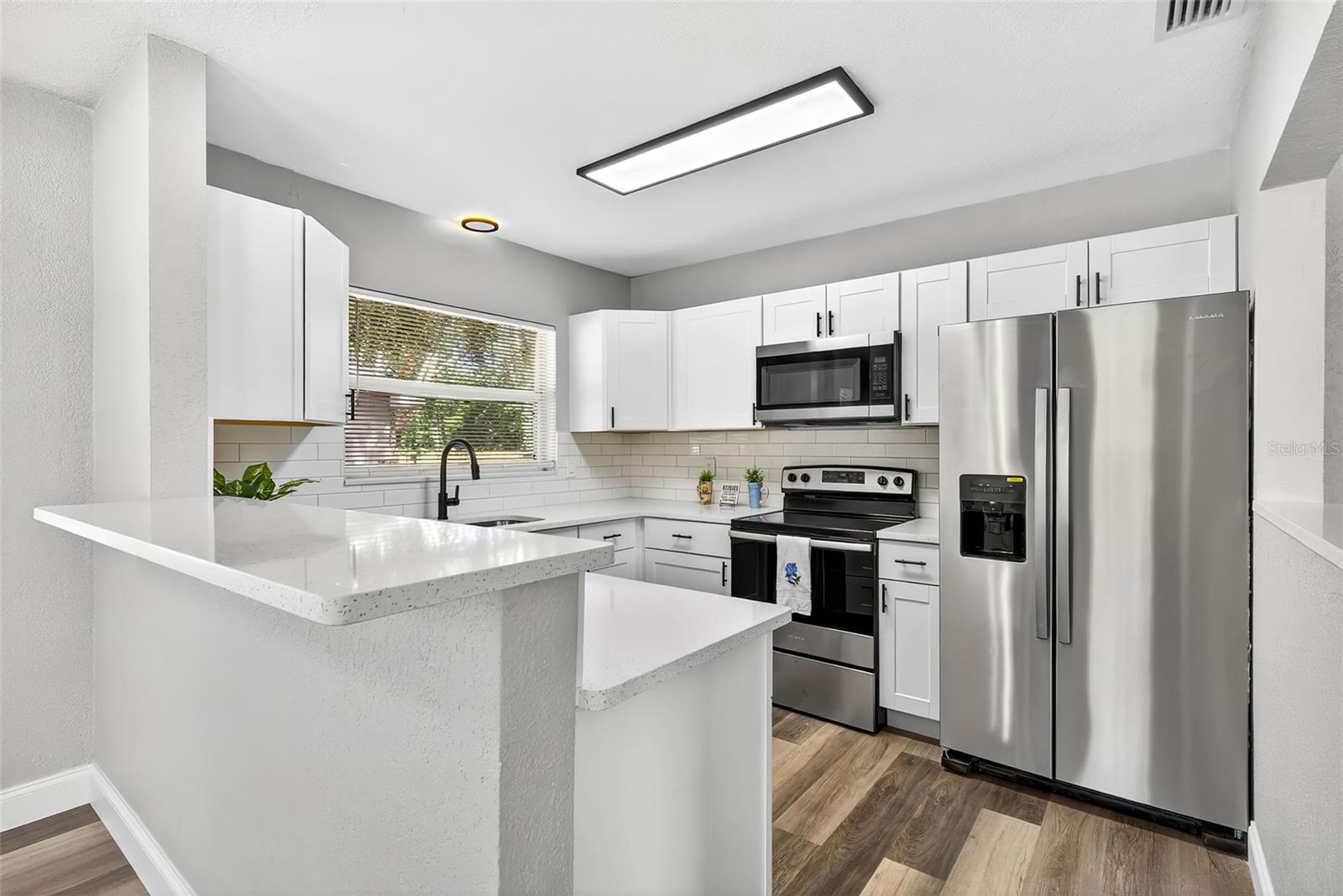 722 16TH AVE NW, LARGO, FL, 33770