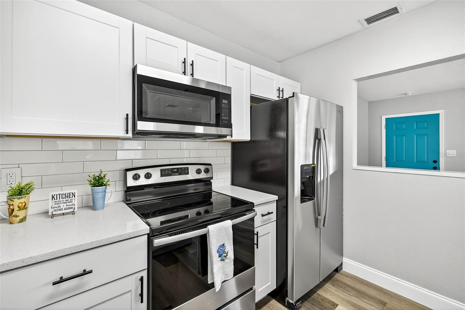 722 16TH AVE NW, LARGO, FL, 33770