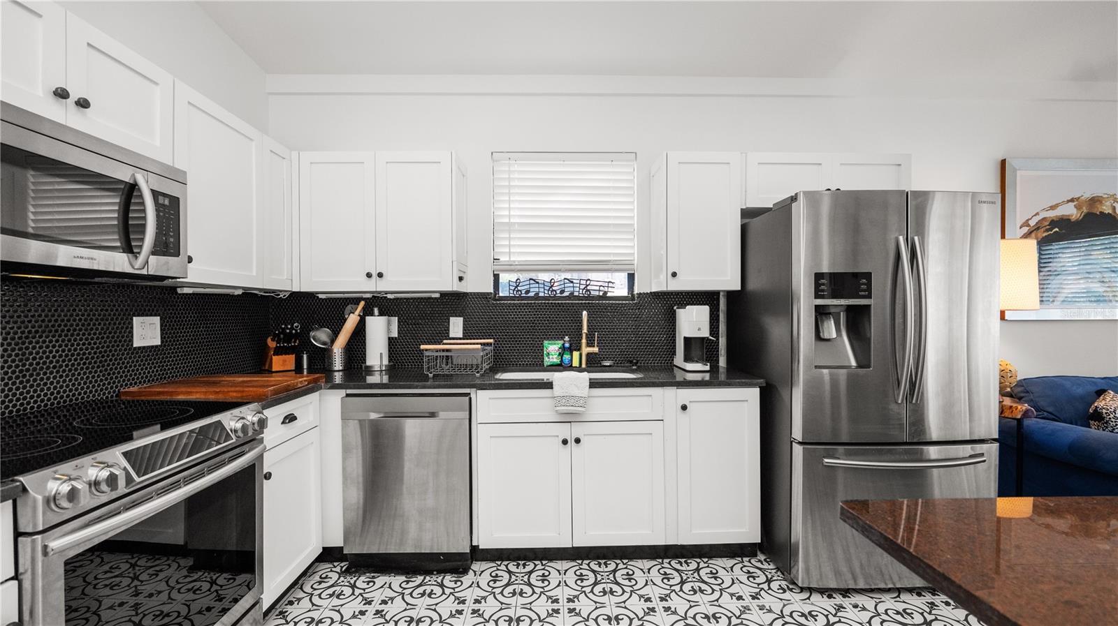 308 E HOLLYWOOD ST, TAMPA, FL, 33604