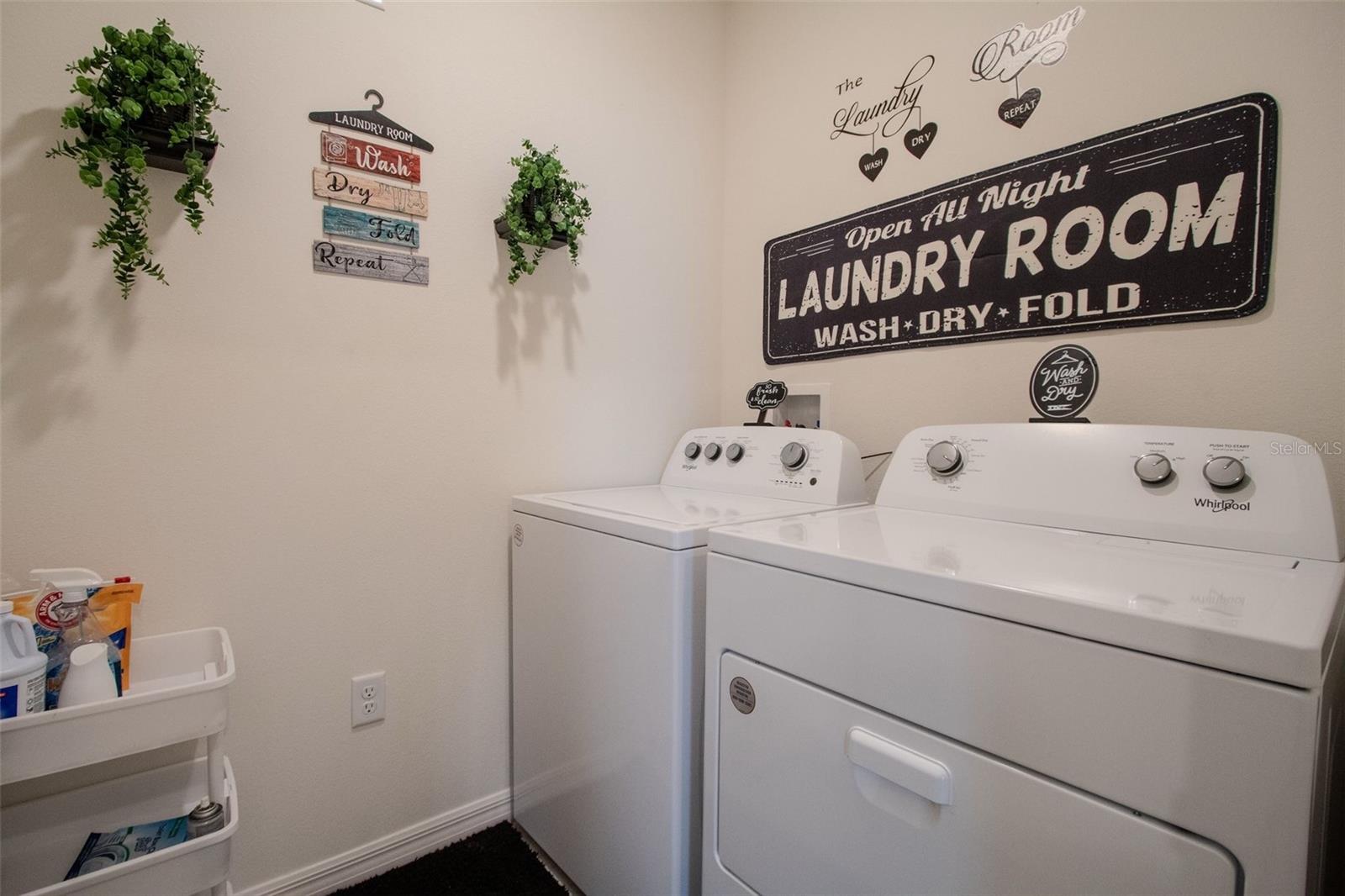 1031 AUGUST SKY DR, DELTONA, FL, 32738