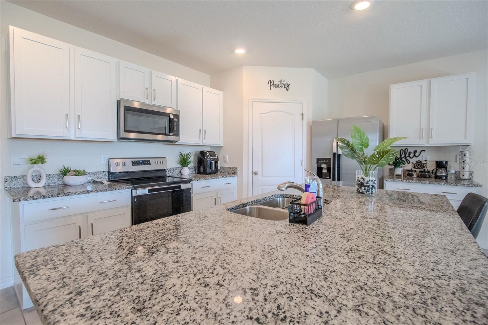 1031 AUGUST SKY DR, DELTONA, FL, 32738