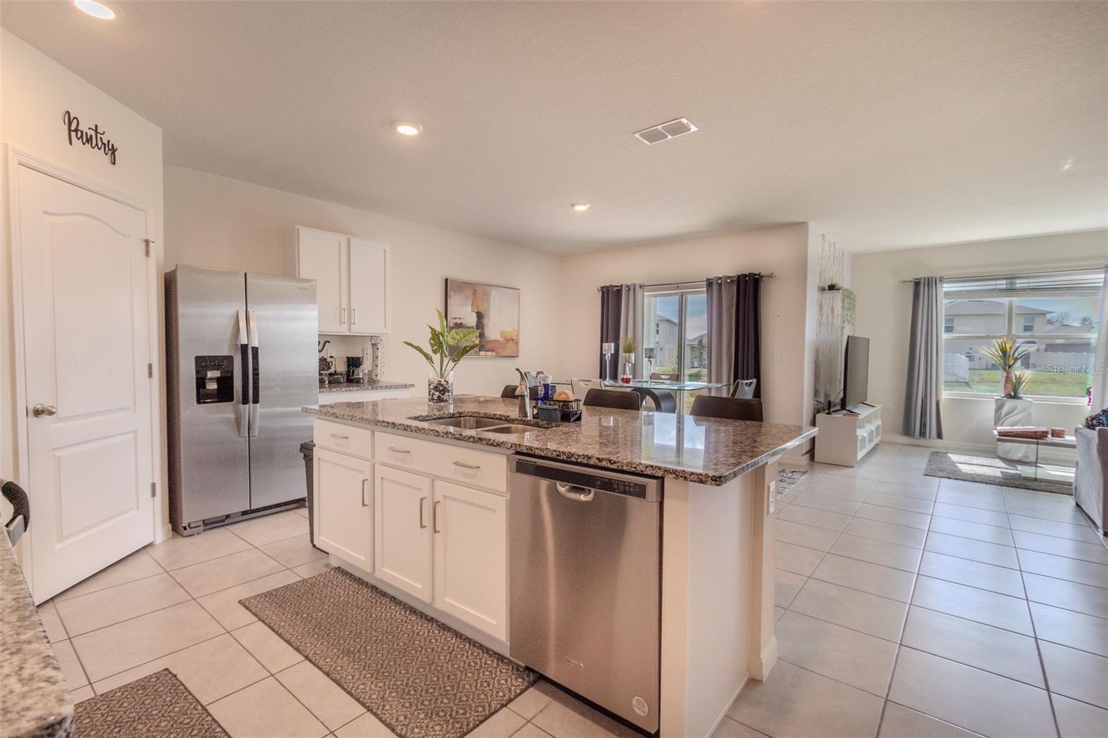 1031 AUGUST SKY DR, DELTONA, FL, 32738