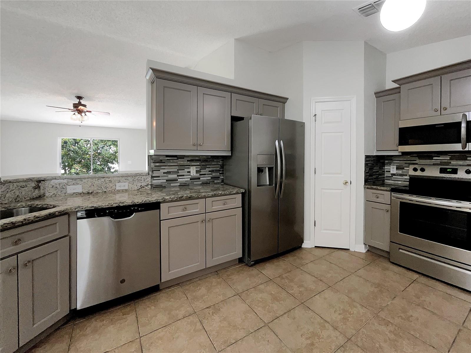 1726 SUNSET RIDGE DR, MASCOTTE, FL, 34753