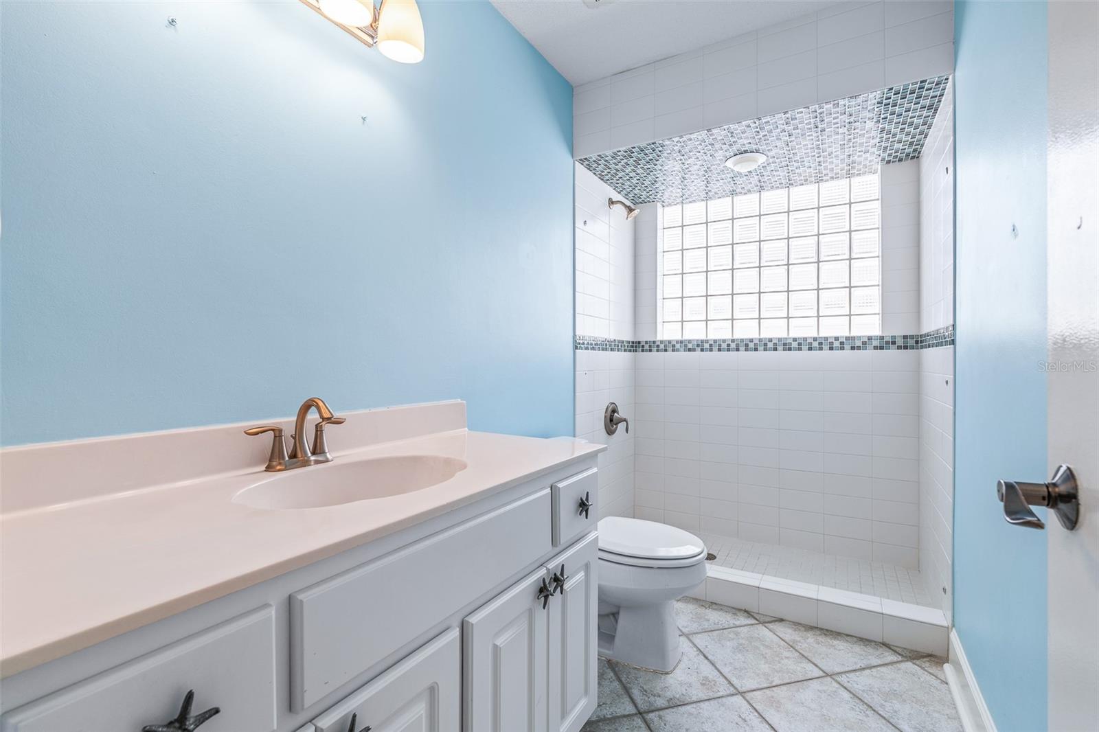 FC310986 Property Photo