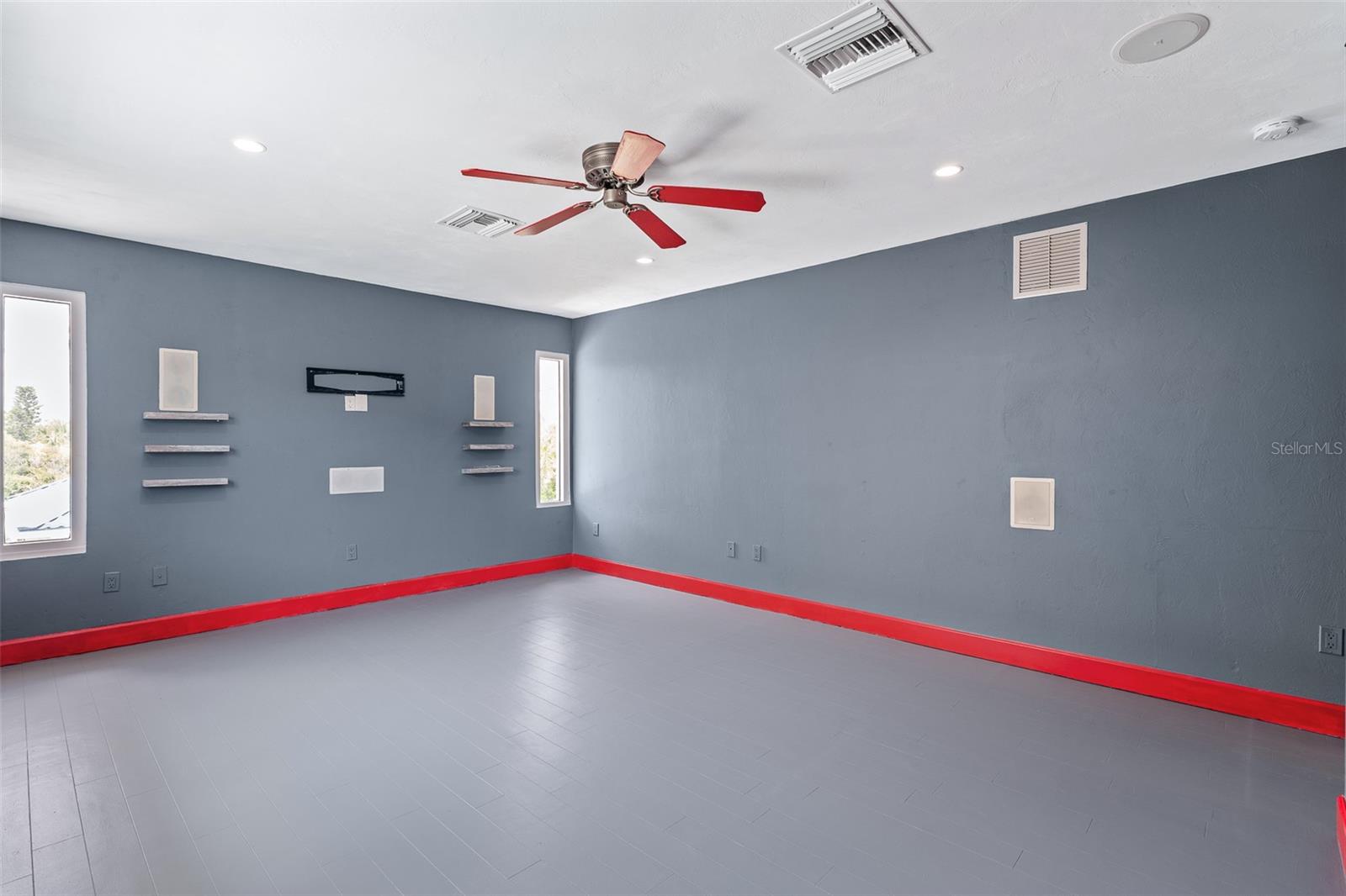 FC310986 Property Photo