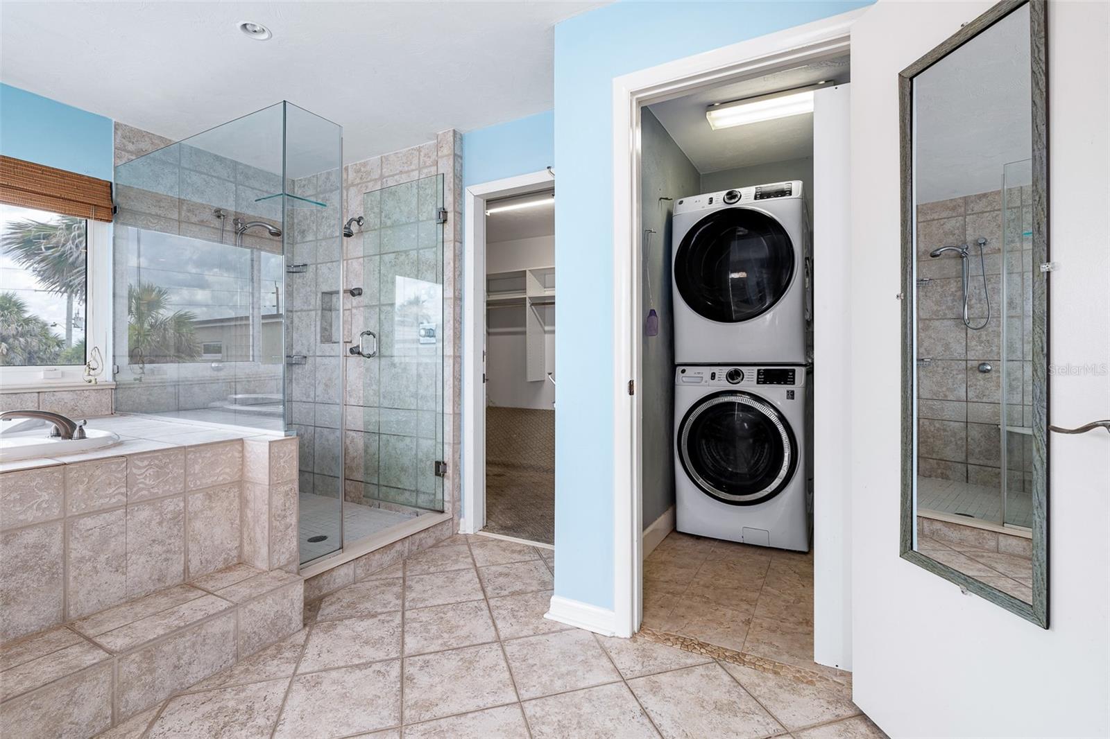 FC310986 Property Photo