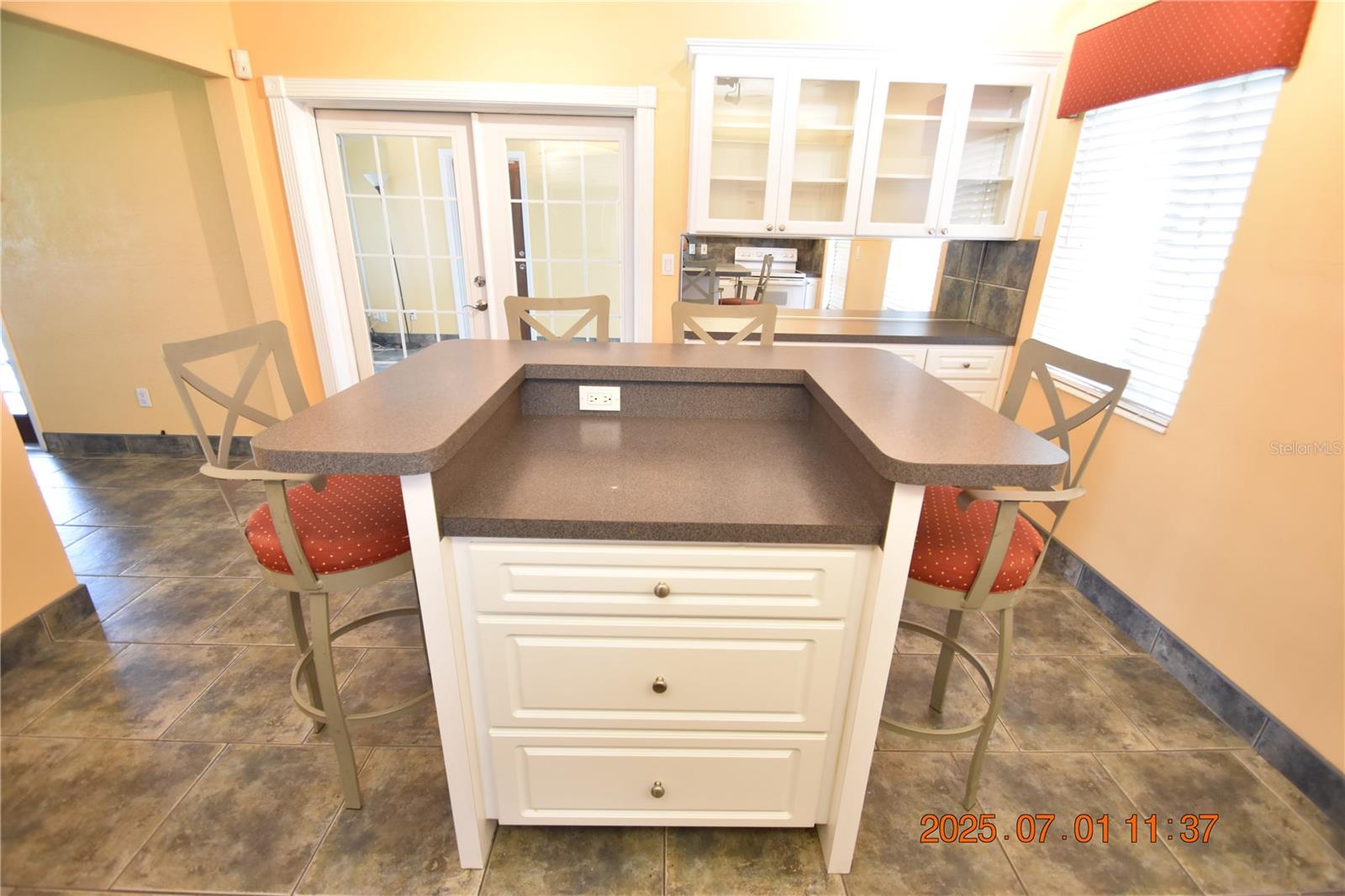 1301 DRUID RD E, CLEARWATER, FL, 33756