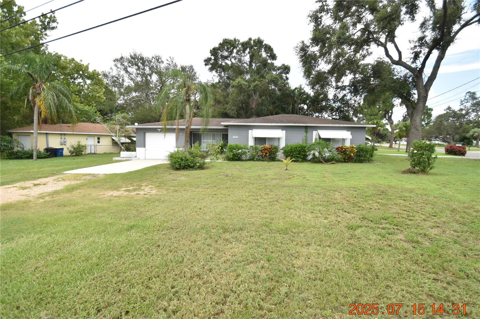 1301 DRUID RD E, CLEARWATER, FL, 33756