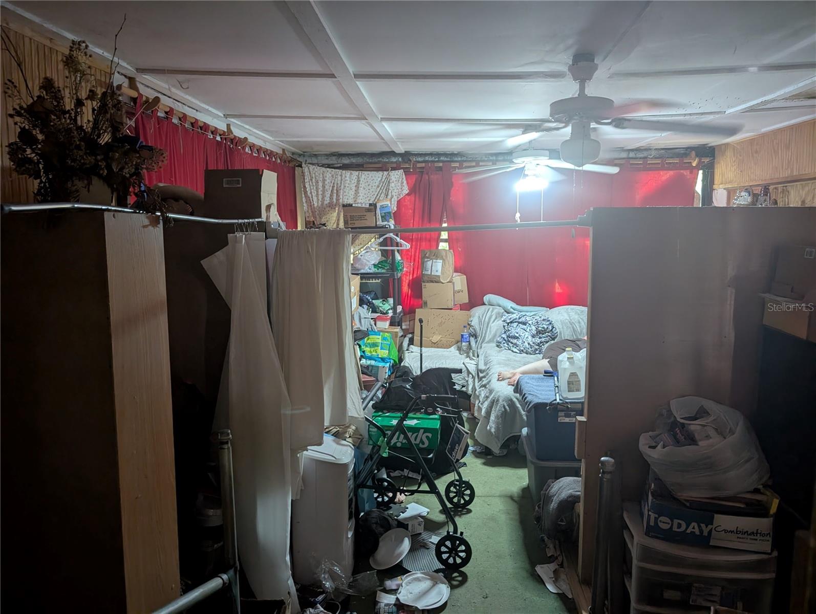 318 S MAGNOLIA AVE, FROSTPROOF, FL, 33843