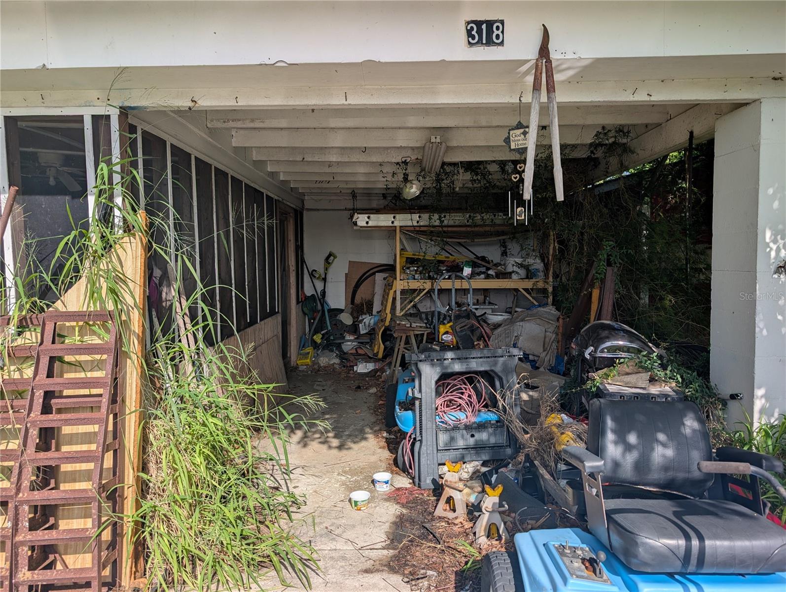 318 S MAGNOLIA AVE, FROSTPROOF, FL, 33843