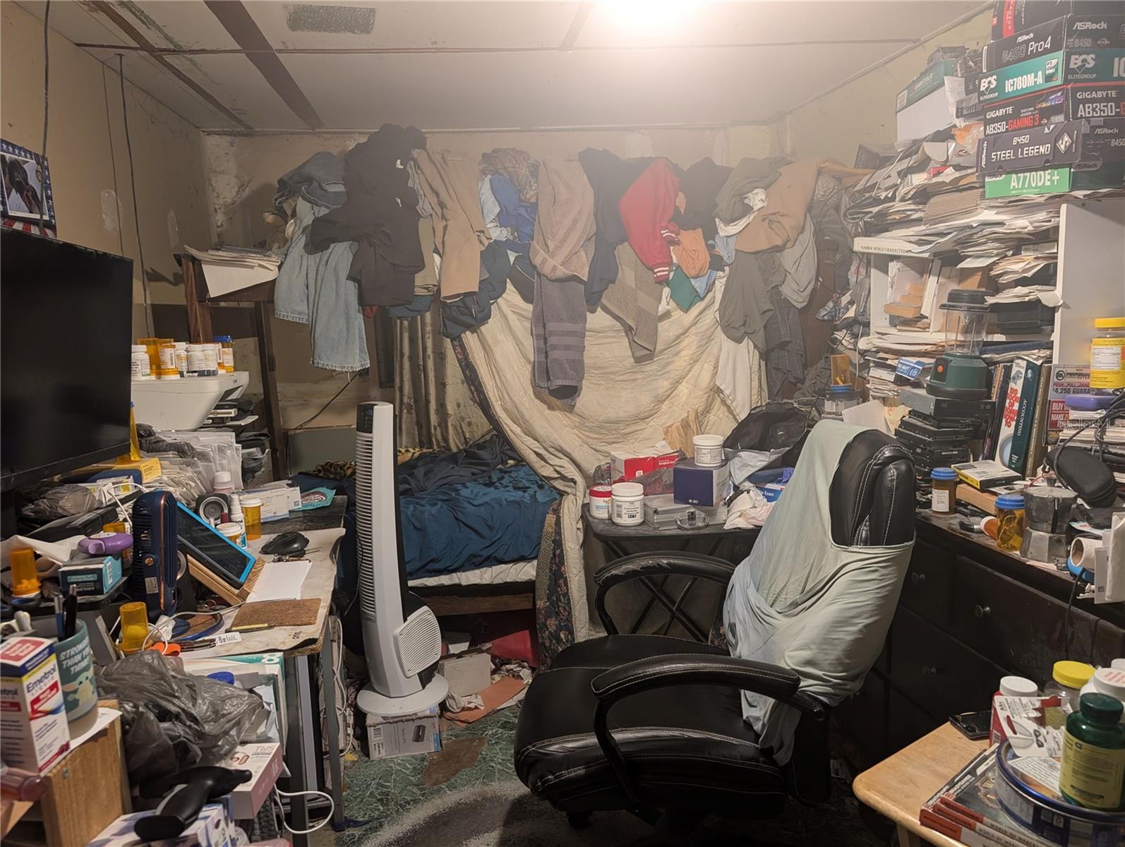 318 S MAGNOLIA AVE, FROSTPROOF, FL, 33843