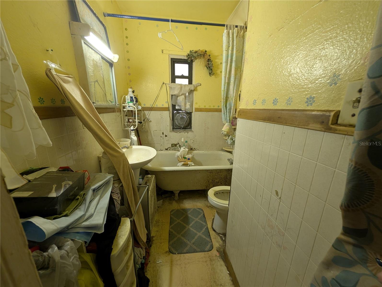 318 S MAGNOLIA AVE, FROSTPROOF, FL, 33843