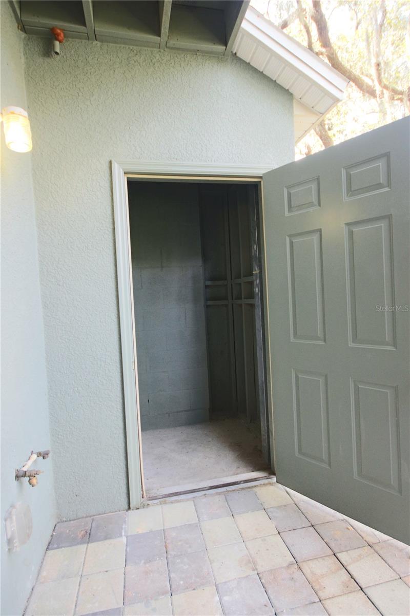 5818 NATURE TERRACE CV, TAMPA, FL, 33617