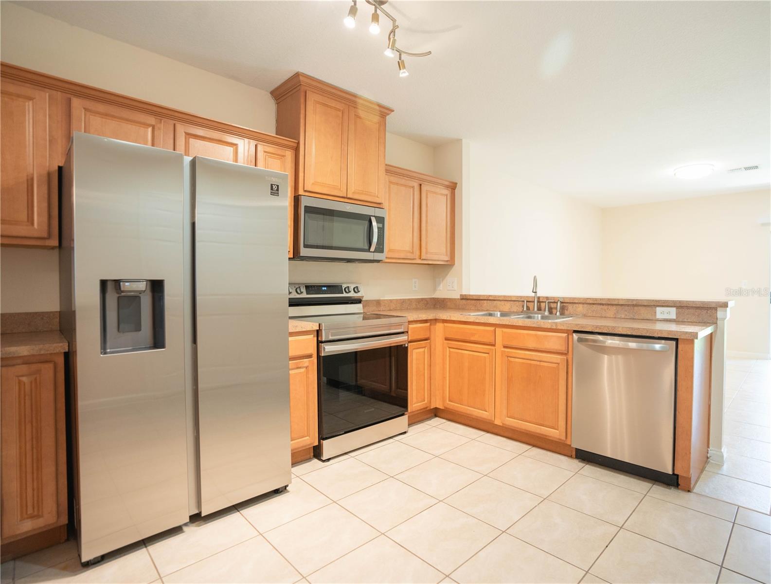 5818 NATURE TERRACE CV, TAMPA, FL, 33617